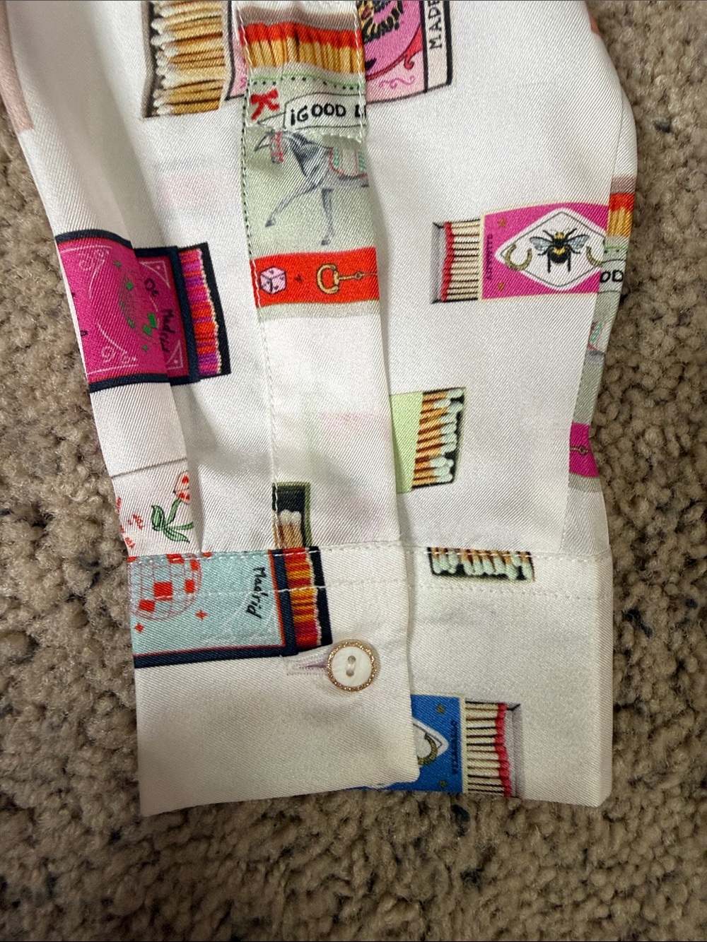 NWOT Vilagallo Elcectic White Shirt with Multicolor Matchbox Print XS/ 34 - Picture 4 of 7